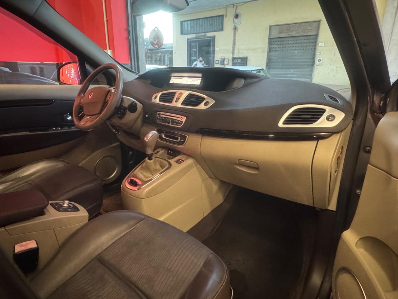 Renault Scenic Scénic X-Mod 1.5 dCi 110CV EDC Luxe automatico