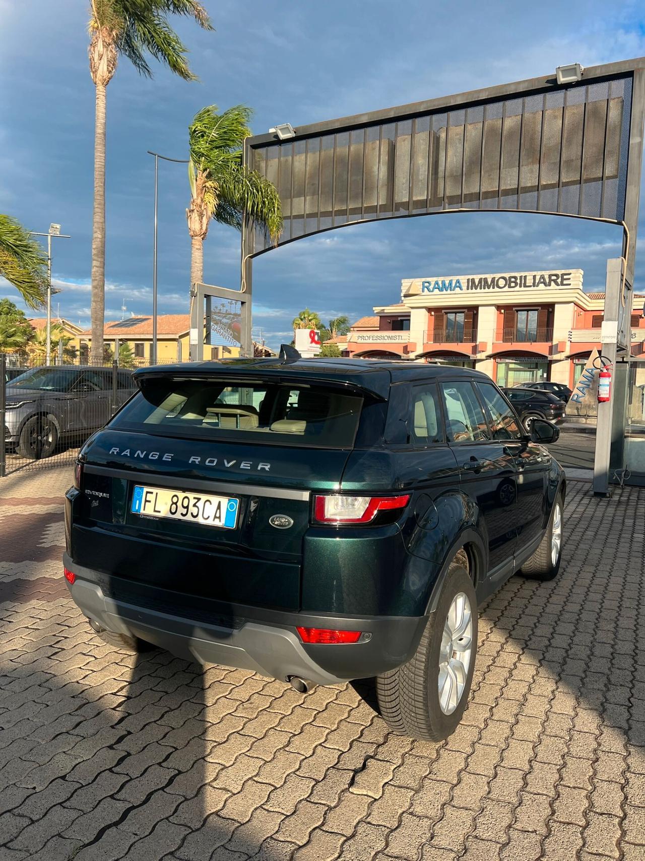 Land Rover Range Evoque 2.0 TD4 150 CV 5p. SE Dynamic