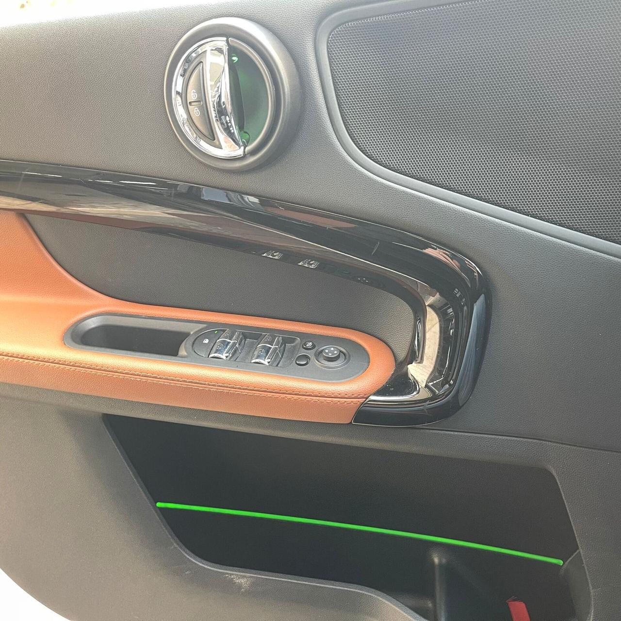 Mini Cooper D Countryman 2.0 diesel 150cv automatica Hype