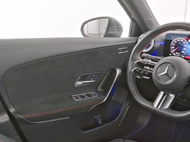 MERCEDES-BENZ A 180 Automatic AMG Line Advanced Plus