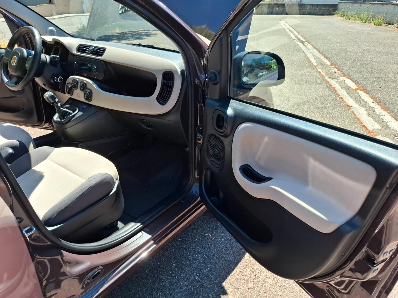 Fiat Panda 0.9 TwinAir Turbo Natural Power Lounge