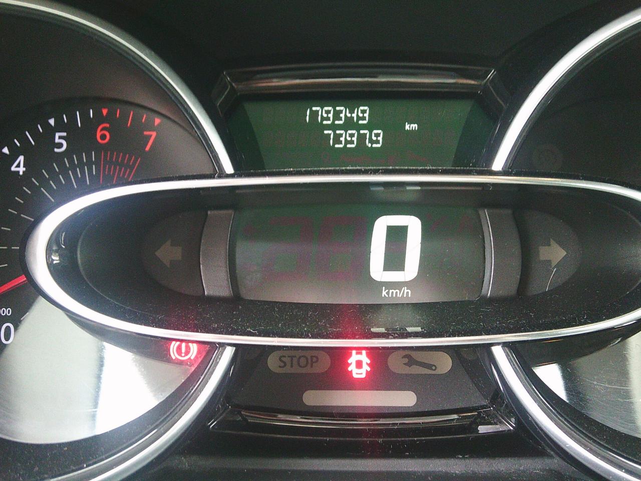 Renault Clio TCe 12V 90CV Start&Stop 5 porte Energy Intens