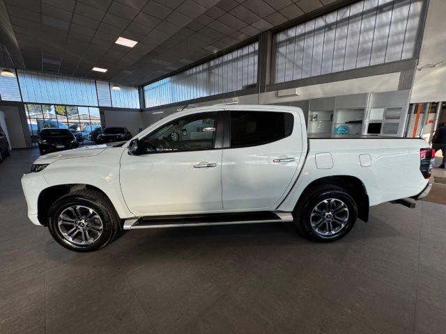 MITSUBISHI L200 2.3 D Doub.Cab 4x4 Sup.Select P2.Intouch Diamond a