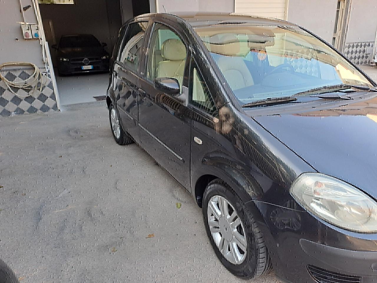 Lancia MUSA 1.9 Multijet Platino Plus