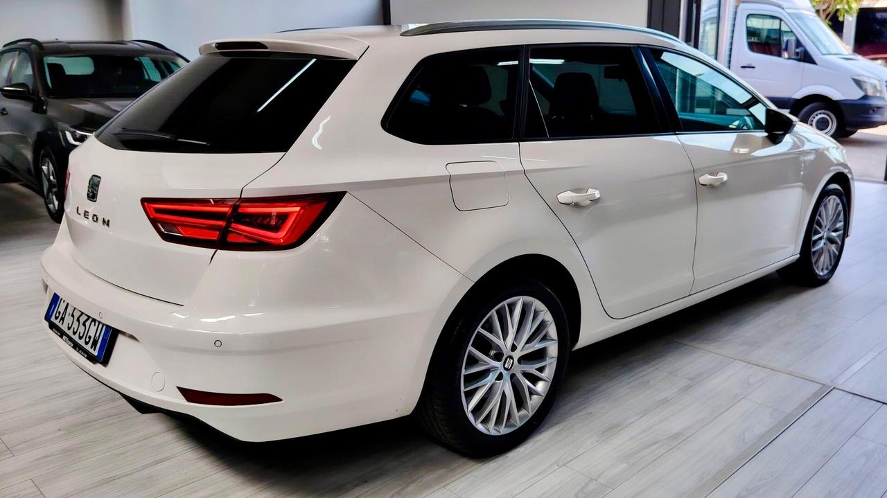 SEAT LEON 1.6 STYLE 115CV - VIRTUAL COCKPIT, CAR PLAY, NEOPATENTATI