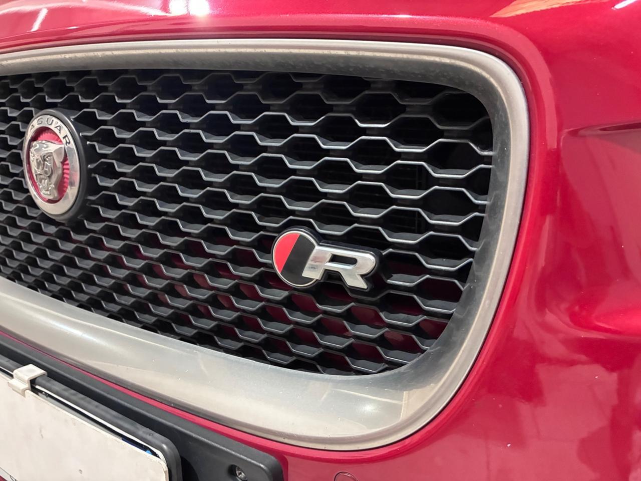 Jaguar XE 2.0 D Turbo aut. R-Sport