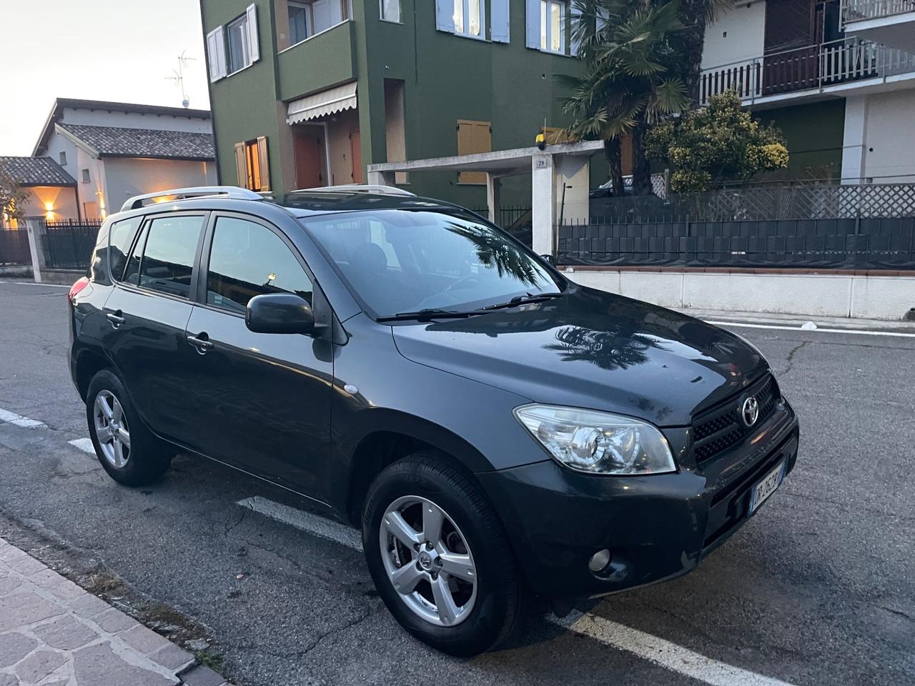 Toyota RAV 4 RAV4 2.0 benzina 4x4
