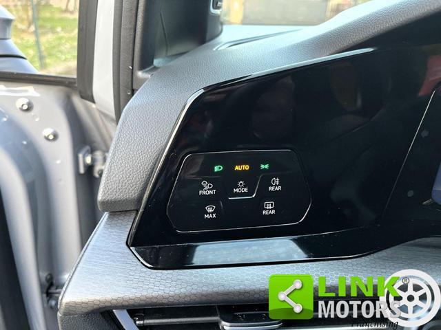 VOLKSWAGEN Golf GTI GTI 8 2.0 TSI 245 CV DSG