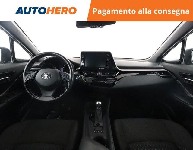 TOYOTA C-HR 1.8 Hybrid E-CVT Business