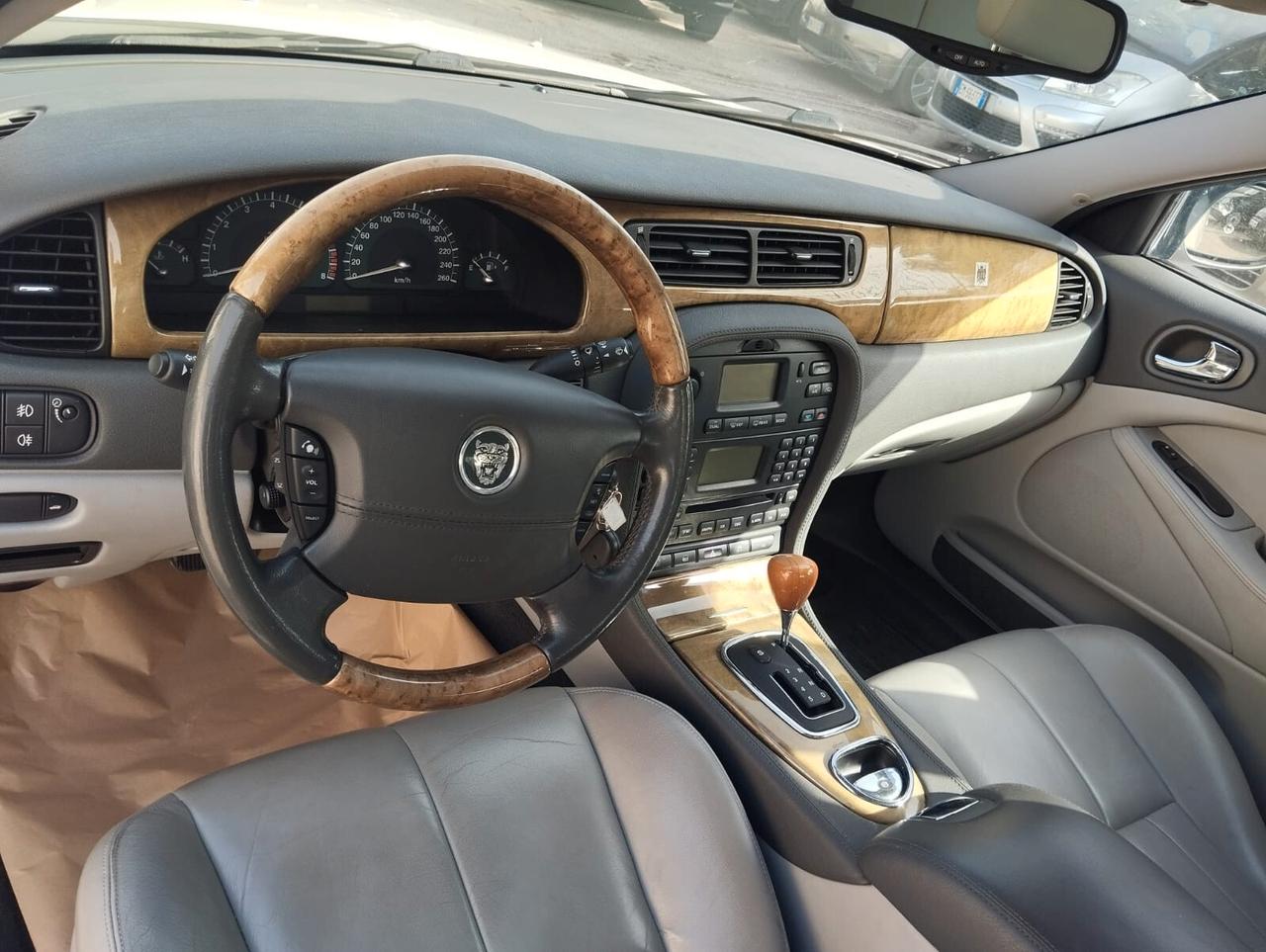 Jaguar S-Type (X202) 4.2 V8 32V cat