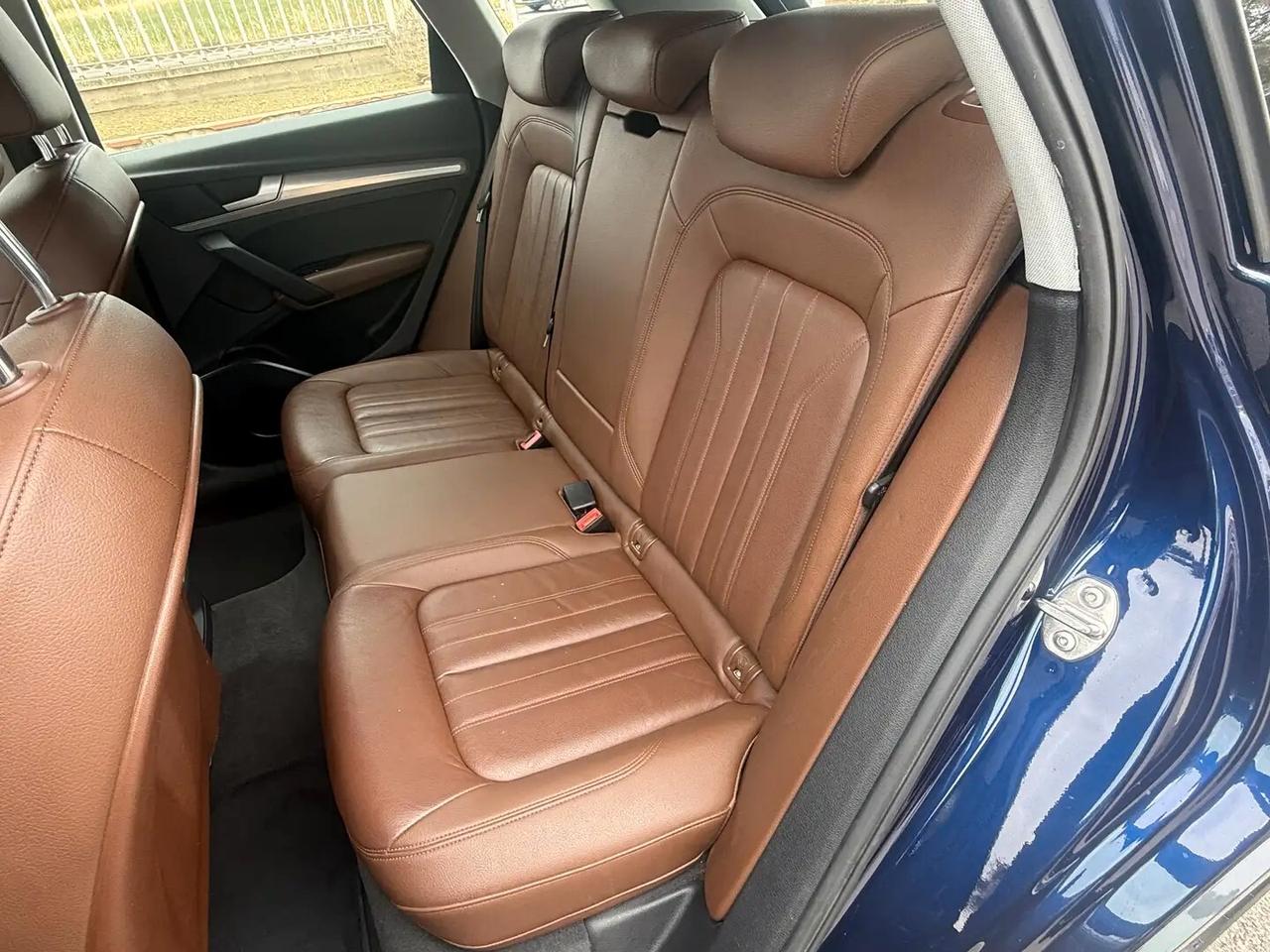 Audi Q5 40 TDI 204 CV quattro S tronic Business Sport
