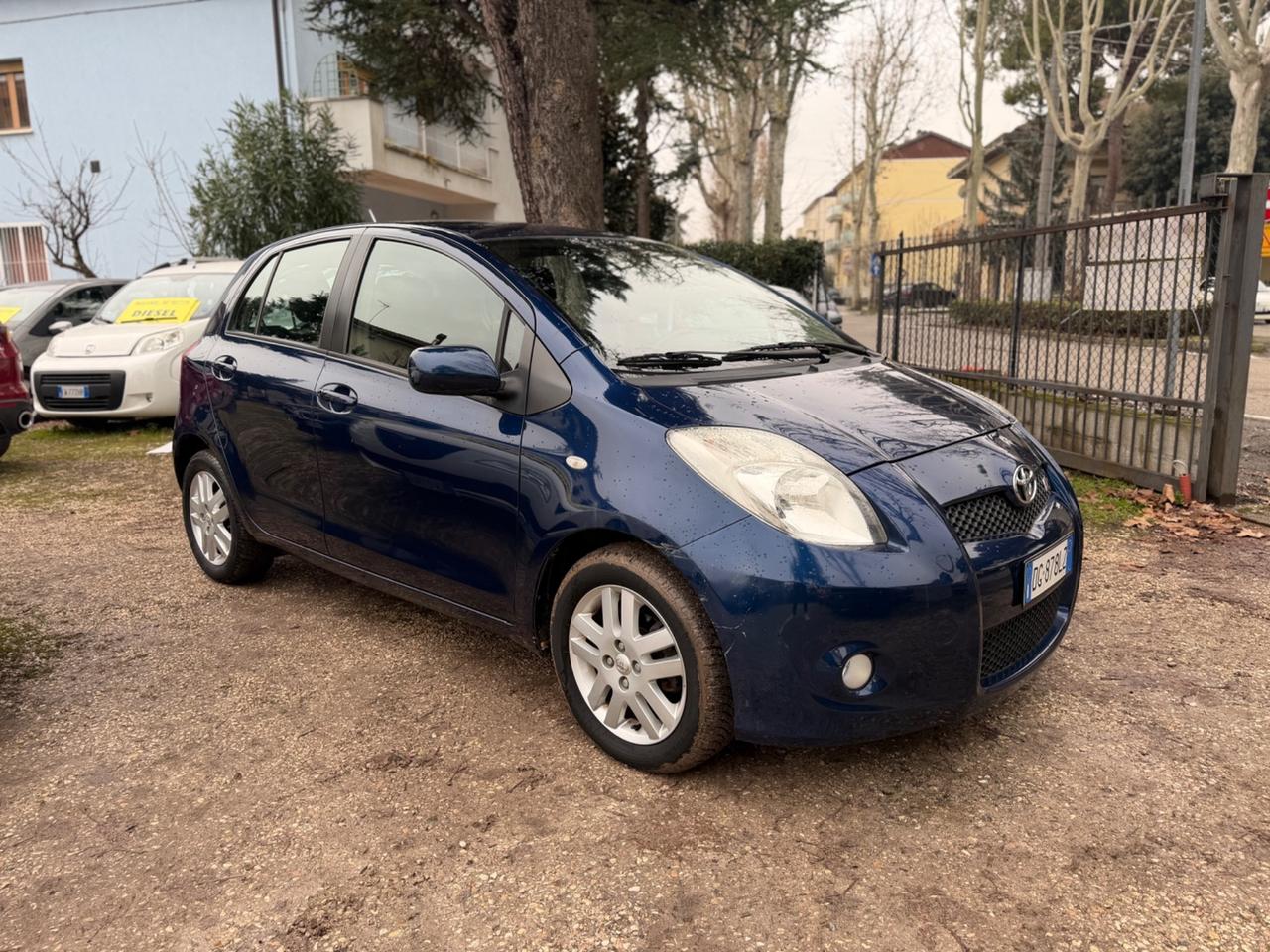 Toyota Yaris 1.4 D-4D 5 porte Sol NEOPATENTATI