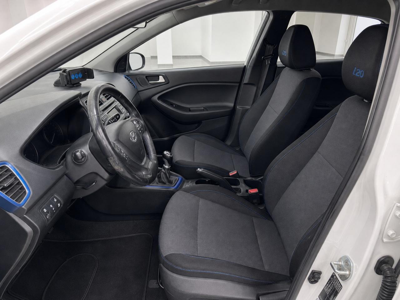 Hyundai i20 Active 1.1 74CV