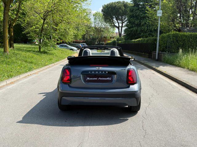 MINI Cooper C Cabrio Cooper C Favoured Cabrio