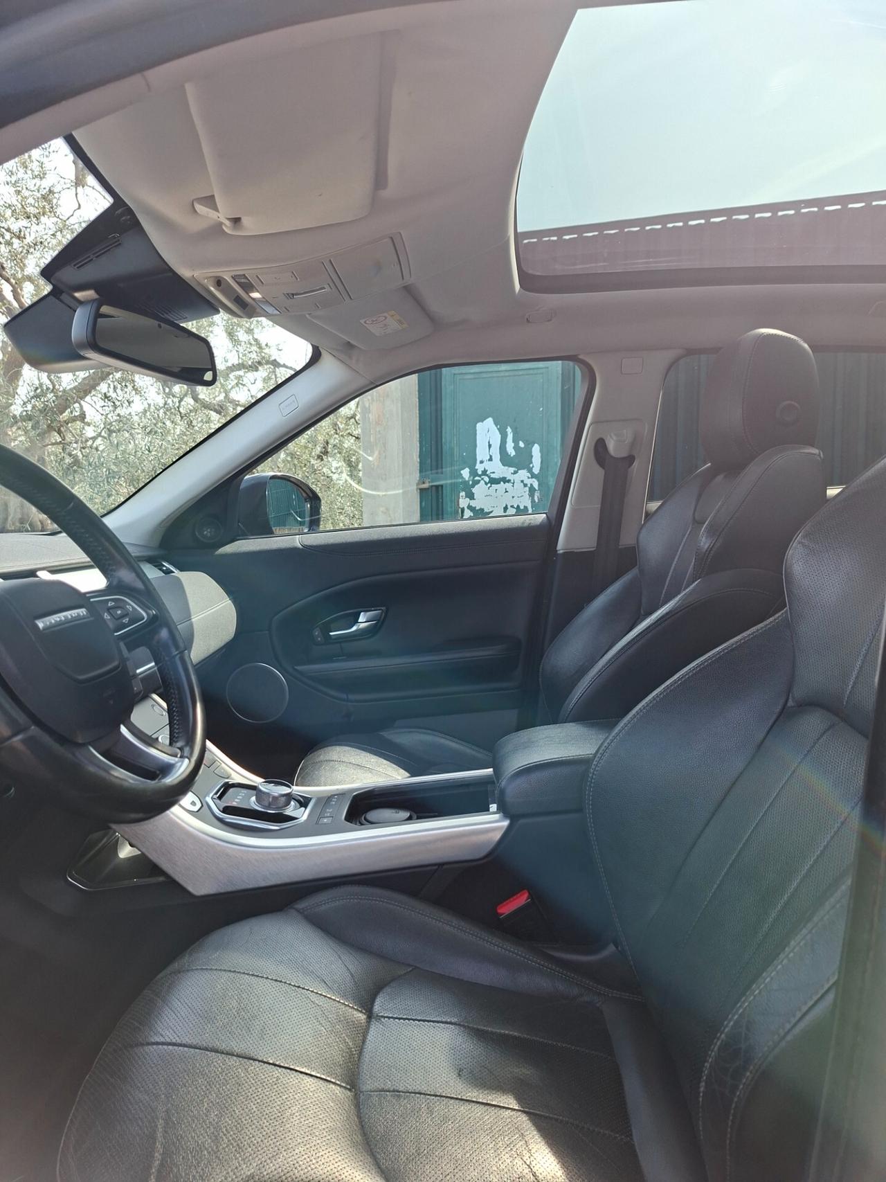 Land Rover Range Evoque 2.0 TD4 180 CV 5p. SE Dynamic