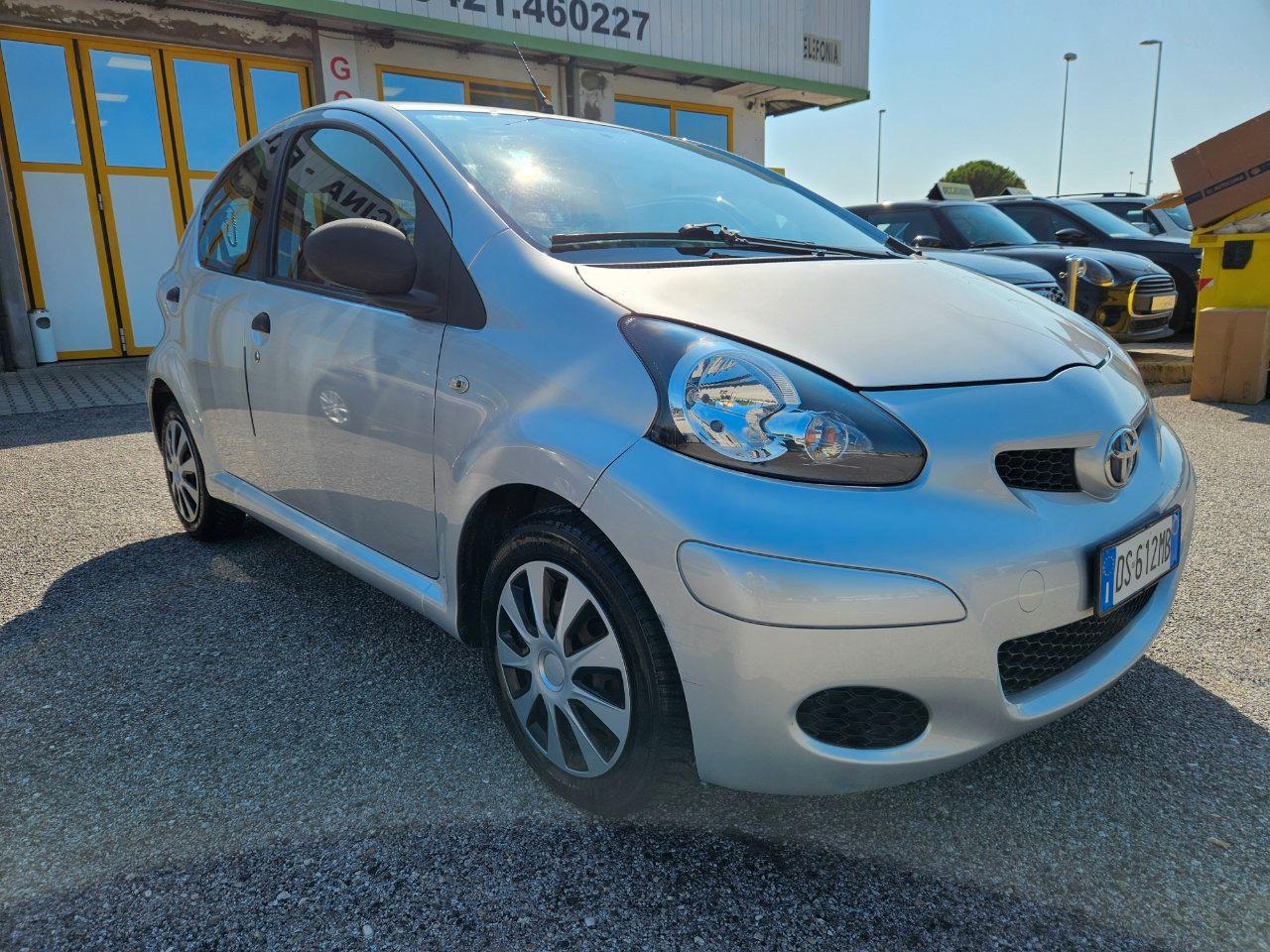 Toyota Aygo 5 Porte Aygo 5p 1.0 FL