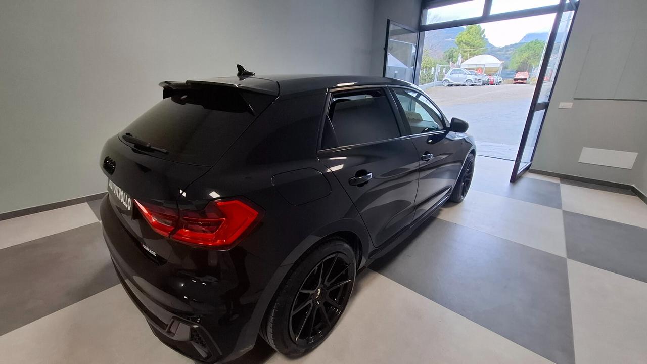 Audi A1 SPB 40 TFSI S tronic line edition