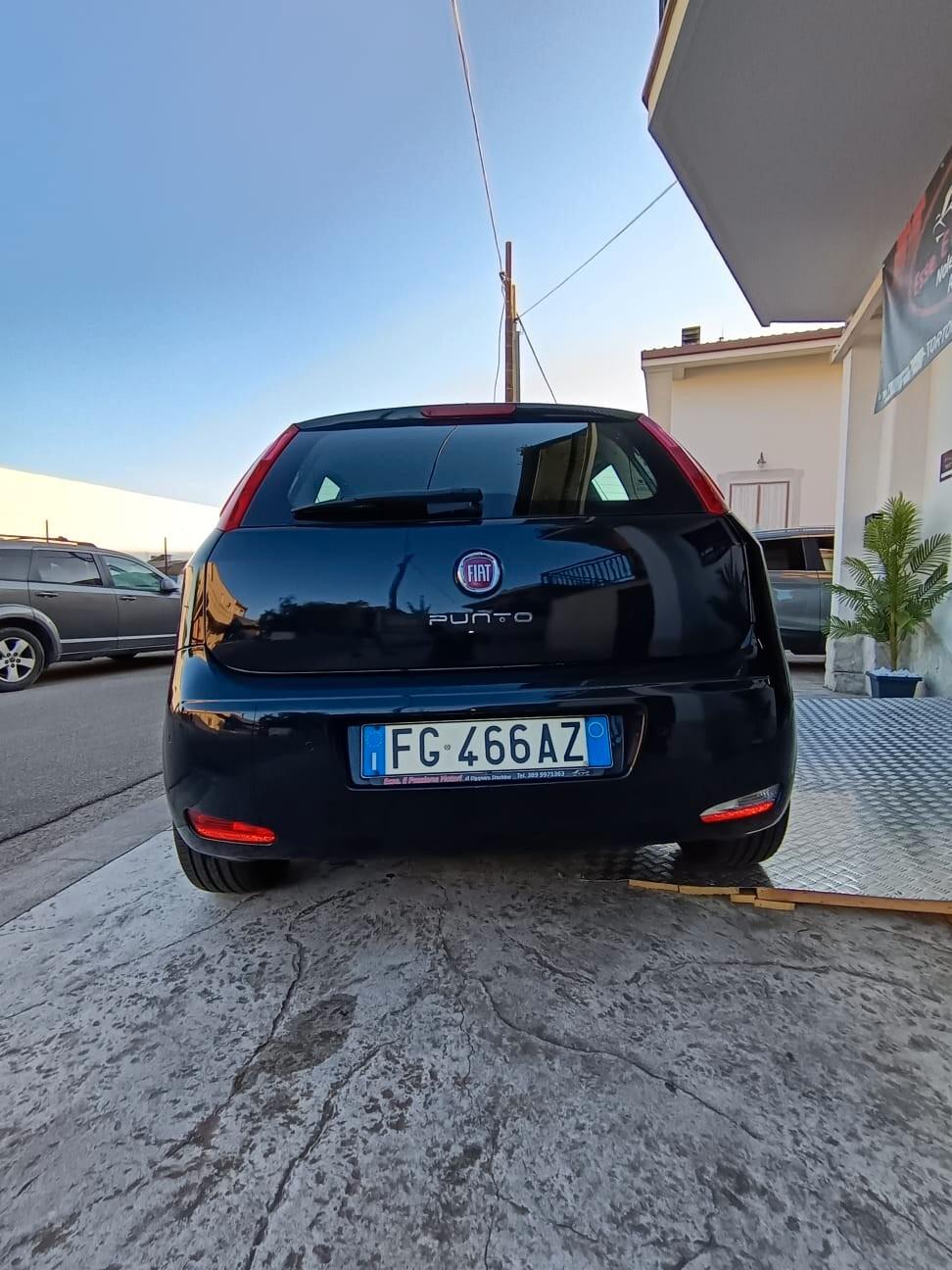 Fiat Punto 1.3 MJT II S&S 95 CV 5 porte Street
