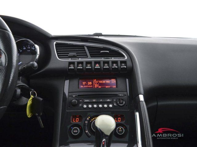 PEUGEOT 3008 1.6 HDi 112CV cambio robotizzato Business - PER OP