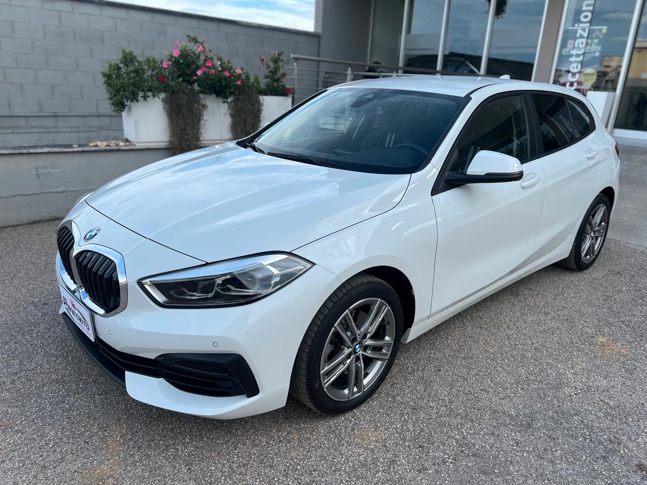 Bmw 116 d 115cv SPORT auto ADATTA NEOPAT. LED/VIRTUAL/17;