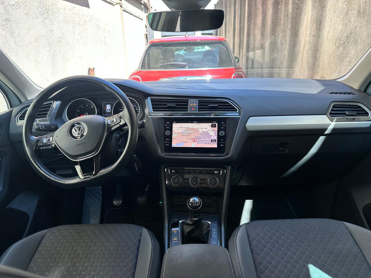 Volkswagen Tiguan 1.4 TSI Business BlueMotion Technology - Autonavigli