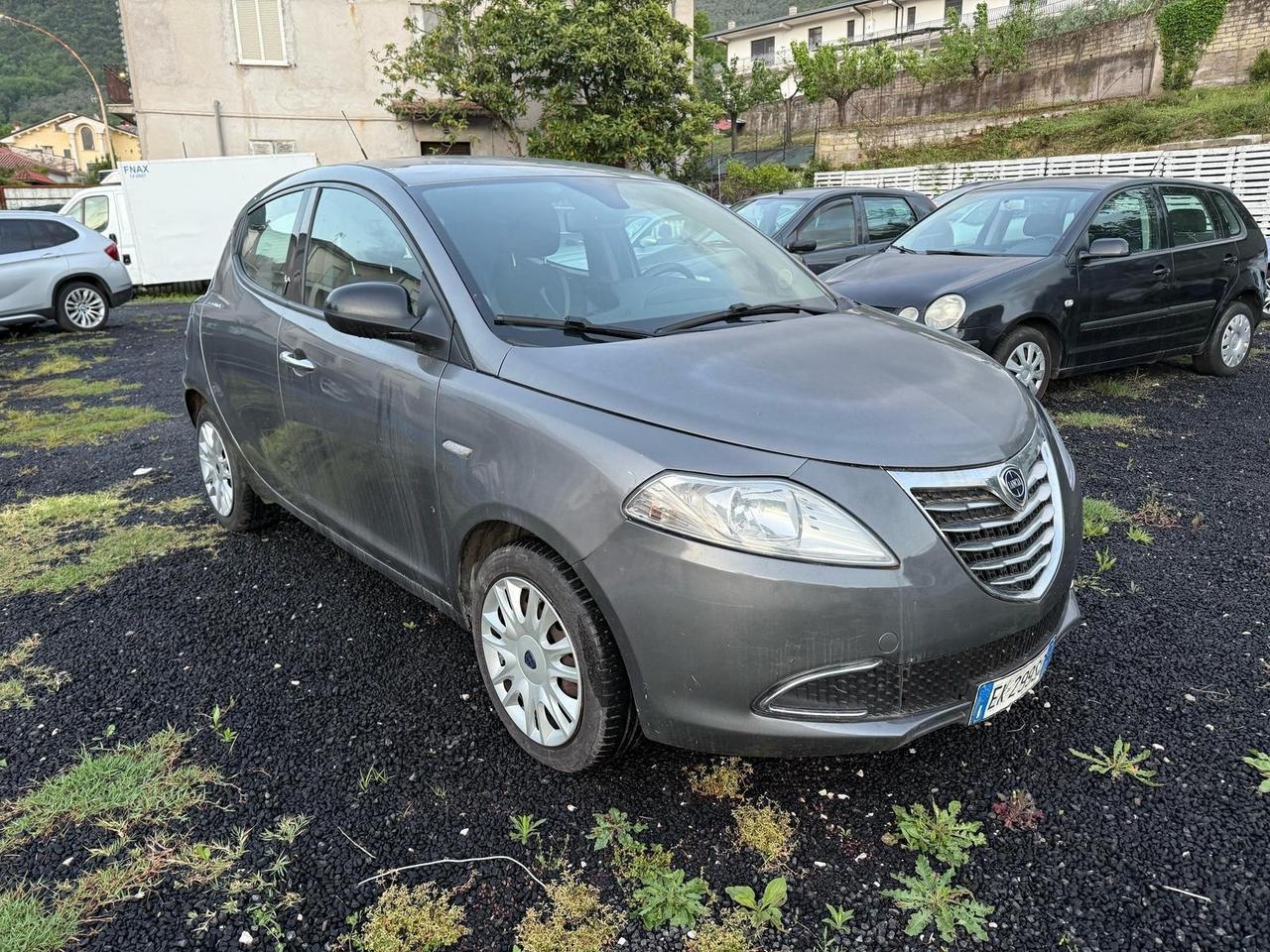 Lancia Ypsilon 1.2 69 CV 5 porte S&S Platinum