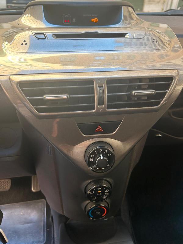 Toyota iQ 1.0 CVT Unipro