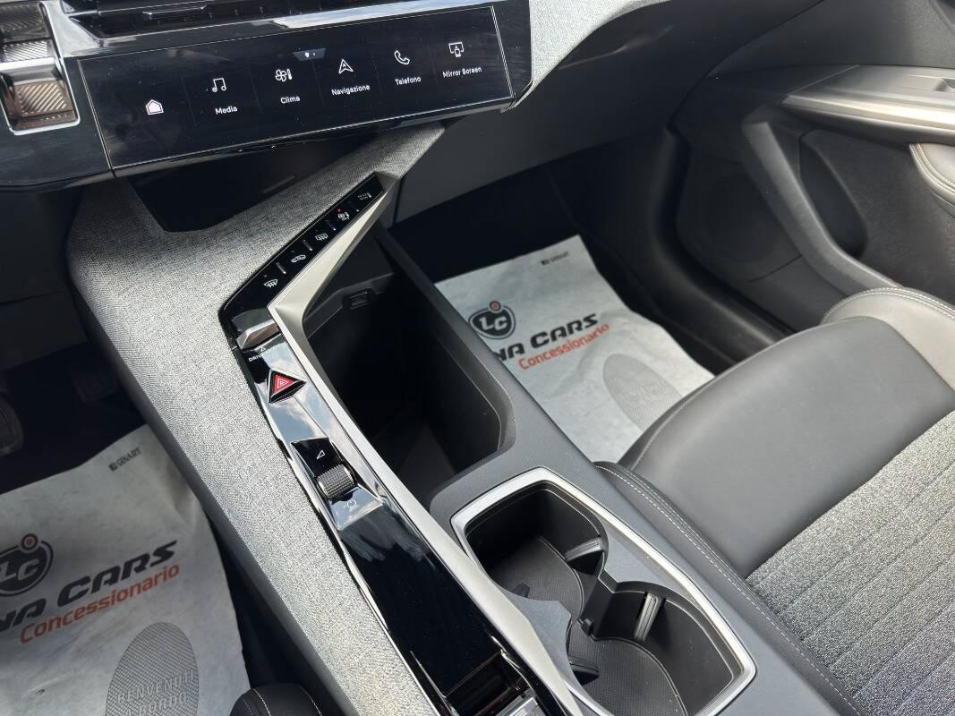 Peugeot 5008 1.2 hybrid Allure 145cv 7 posti Automatica