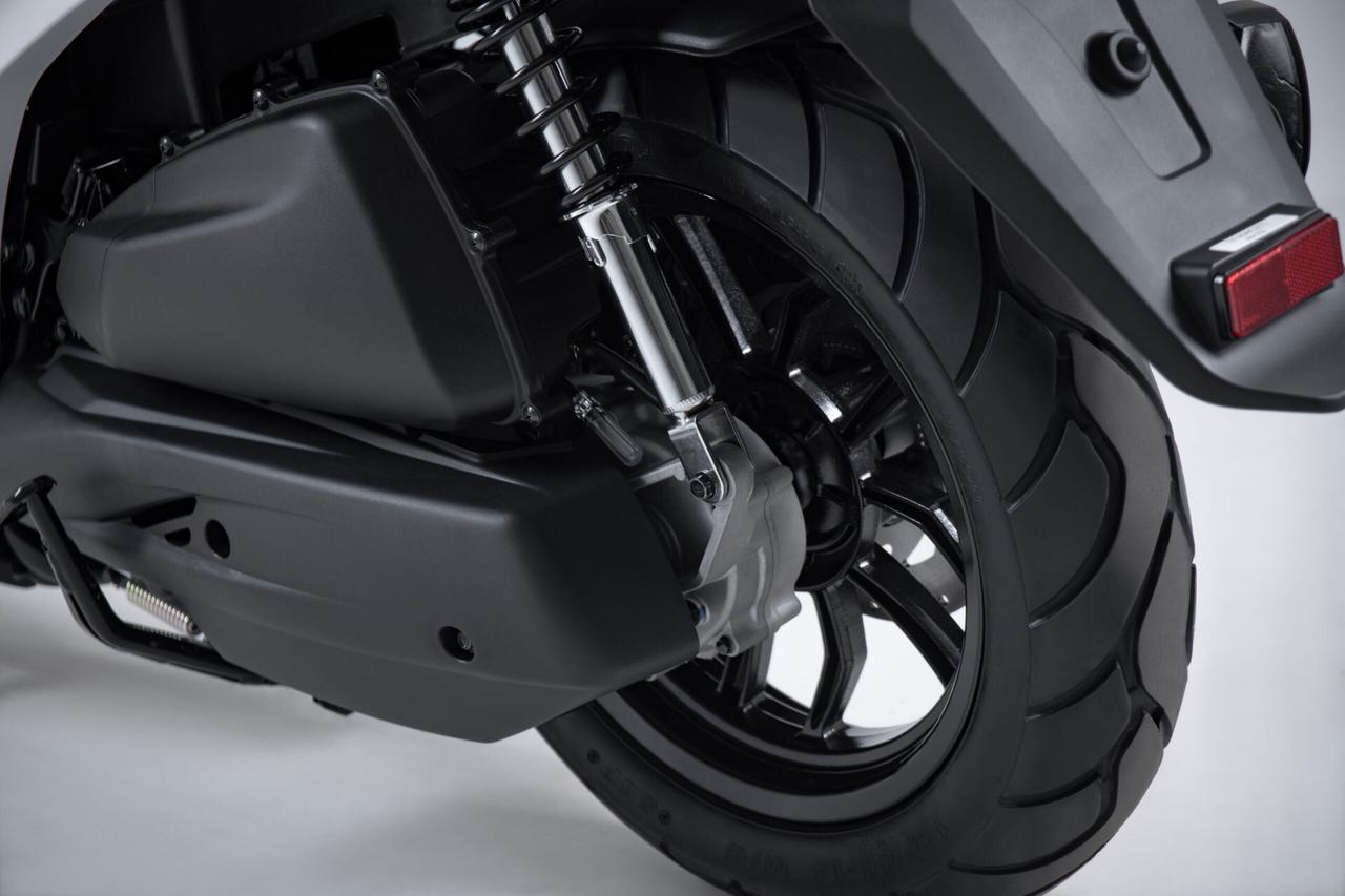 Kymco People 200i abs e5+