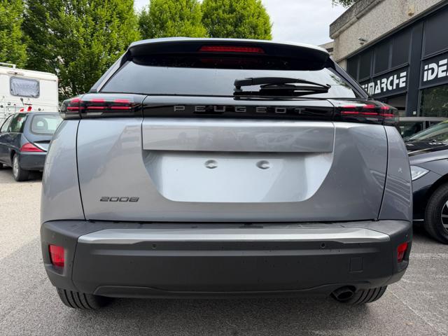 PEUGEOT 2008 PureTech 100 Allure