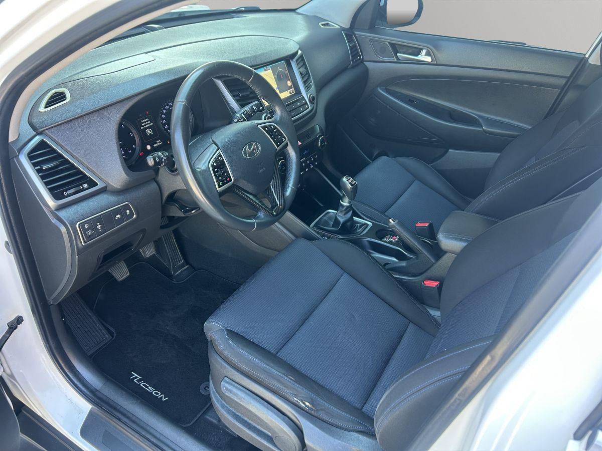 HYUNDAI - Tucson - 1.7 CRDi 115 CV XPossible TELECAMERA NAVI