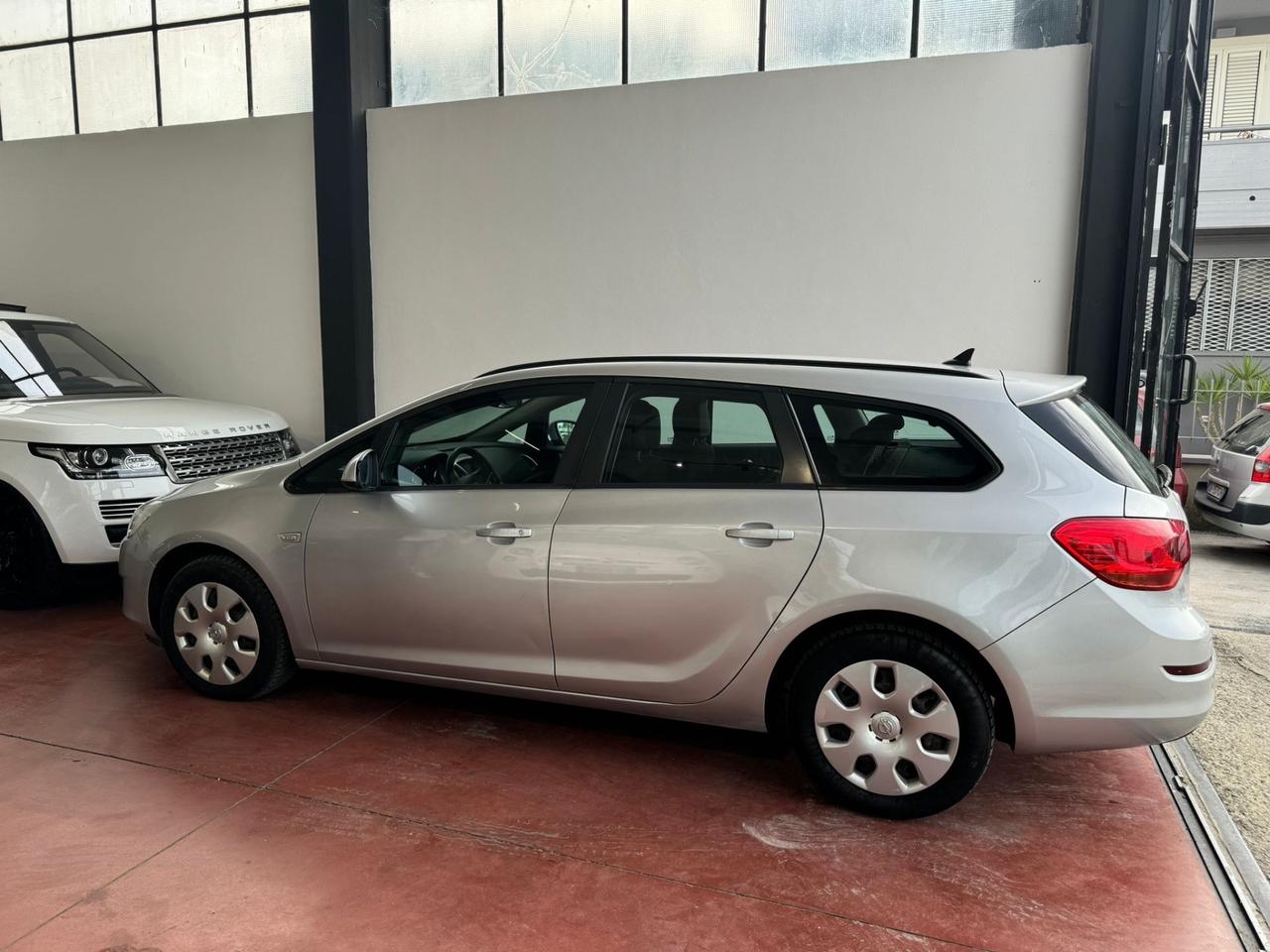 Opel Astra 1.7 CDTI 110CV Sports Tourer Cosmo