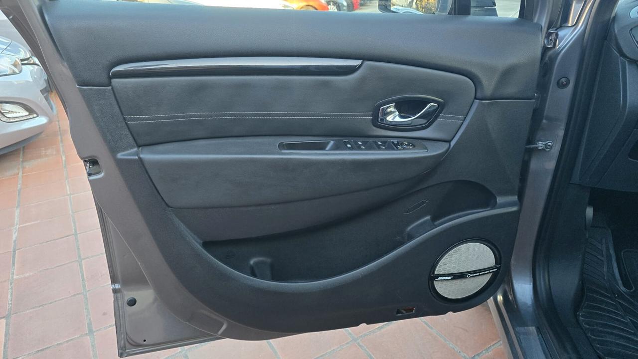 Renault Scenic Scénic XMod Cross 1.6 dCi 130CV Start&Stop Energy