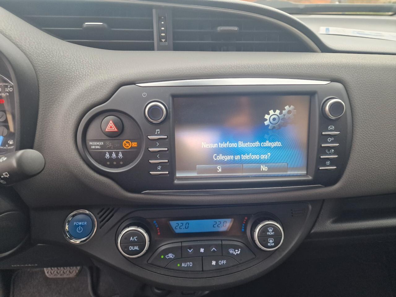 Toyota Yaris 1.5 Hybrid 5 porte Lounge