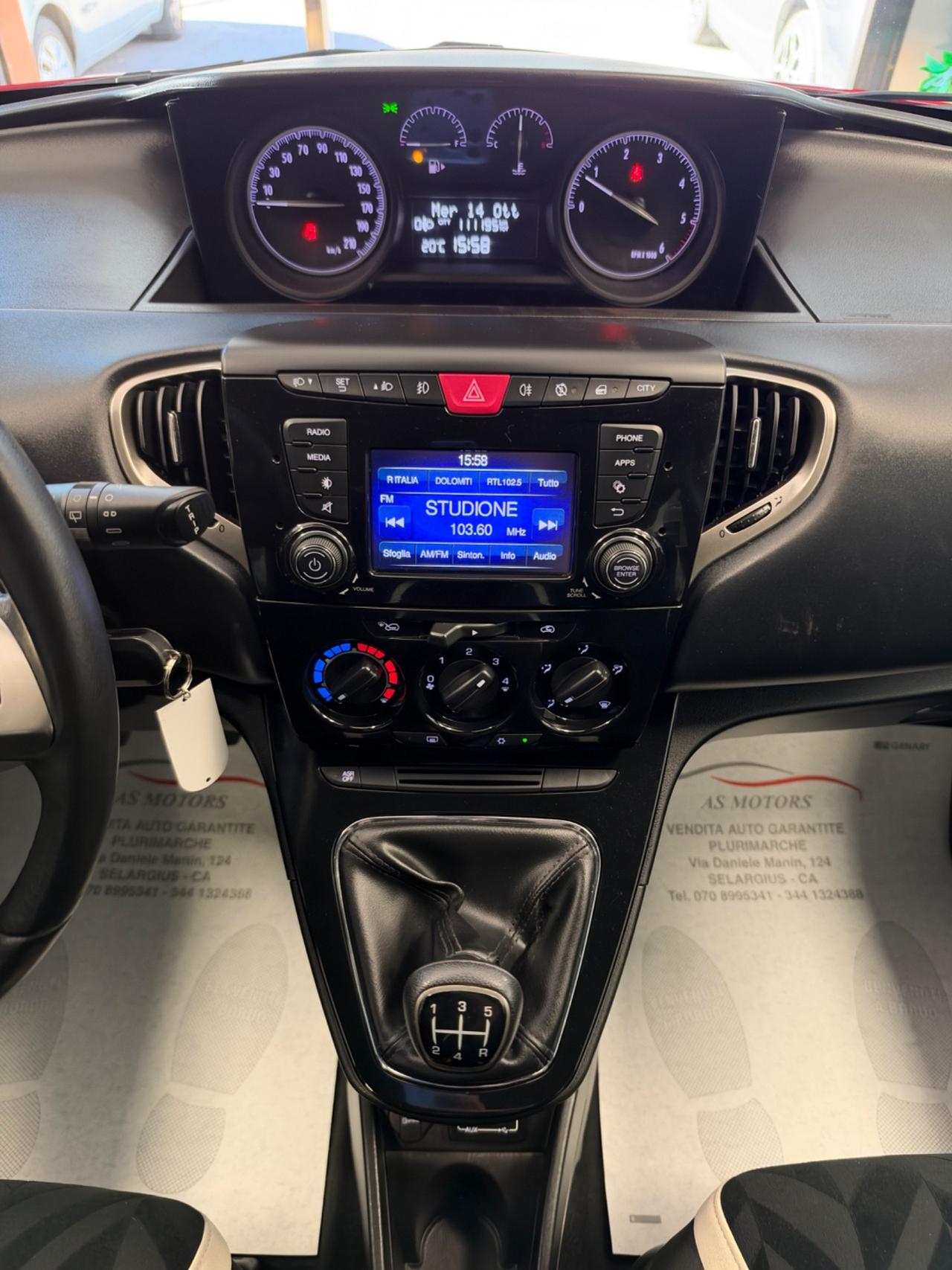 Lancia Ypsilon 1.3 MJT 95 CV Lounge
