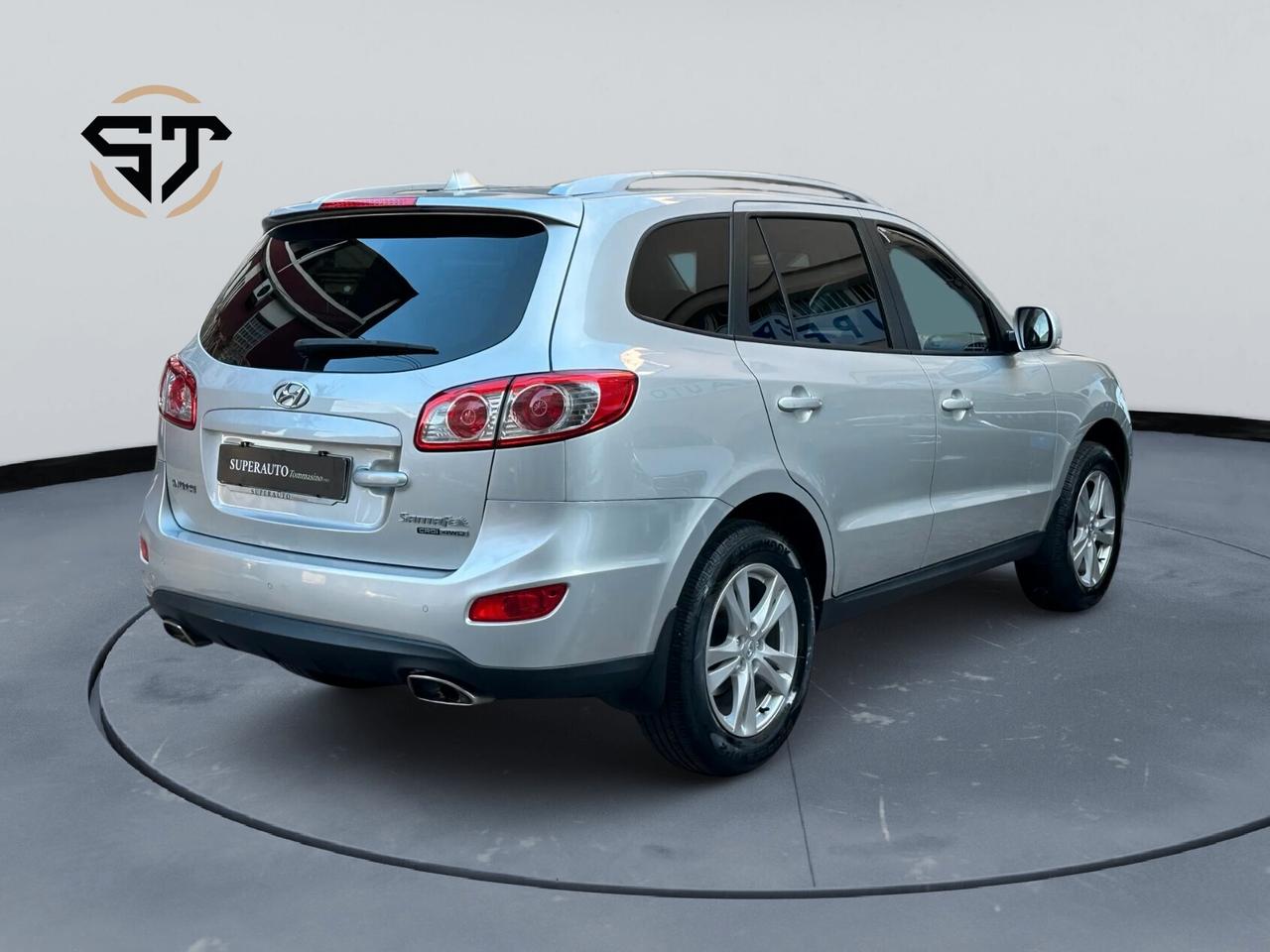 Hyundai Santa Fe 2.2 CRDi VGT 4WD AUTOM 7 POSTI