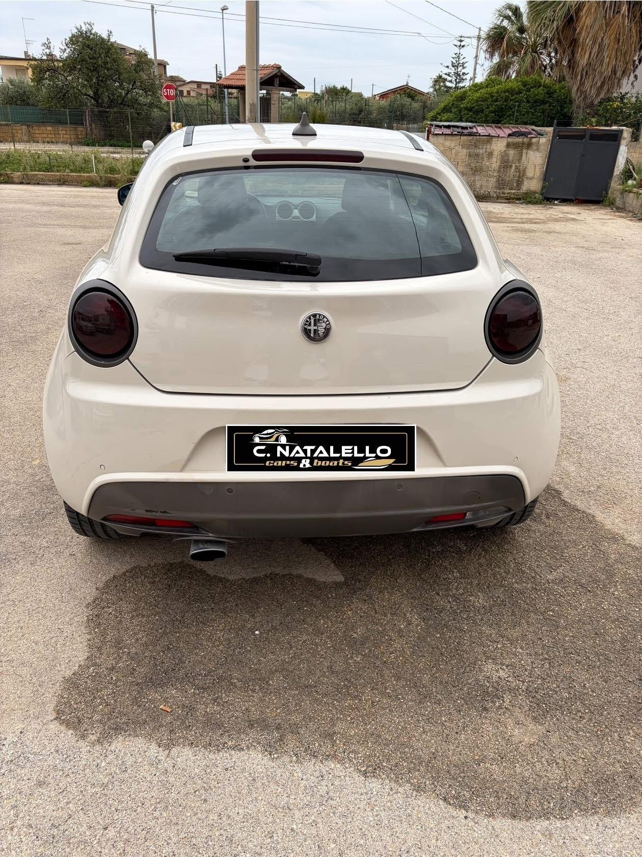 Alfa Romeo MiTo 1.6 JTDm 16V Distinctive Sport Pack