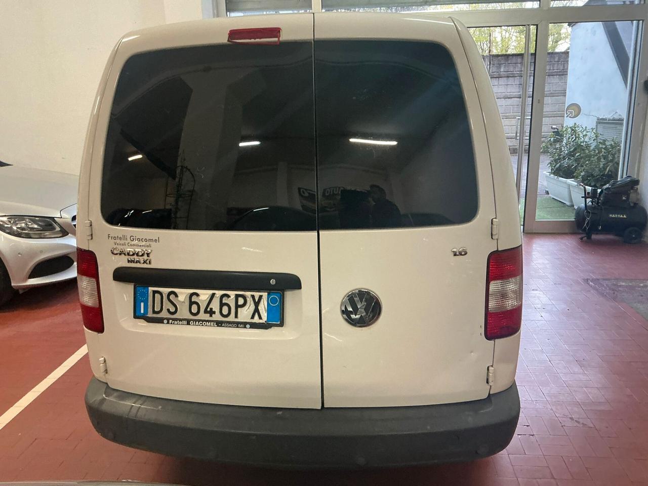 Volkswagen Caddy Maxi 1.6 4p. Van 2008