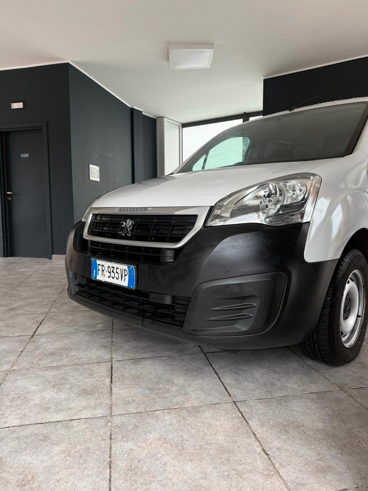 Peugeot Partner Tepee BlueHDi 75 Access AUTOCARRO IVA ESPOSTA
