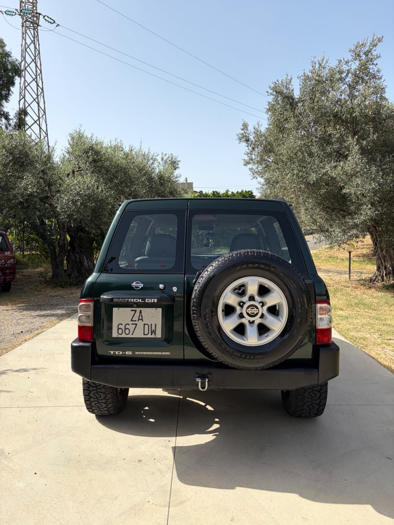 Nissan Patrol GR 3.0 TD DA VETRINA ENTRA E LEGGI