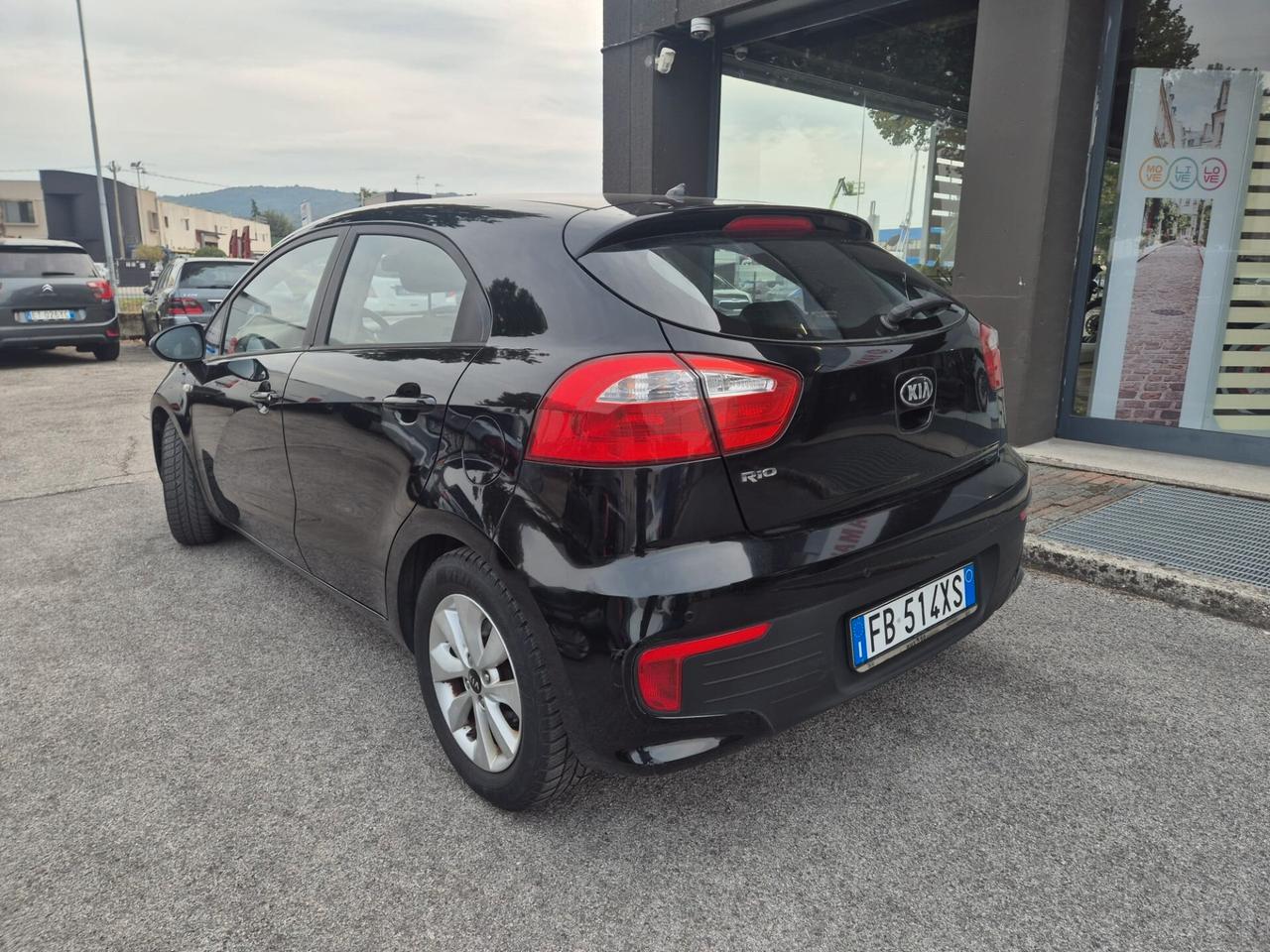 Kia Rio 1.2 CVVT 5p. Active E6B -- Unipropr.!!!