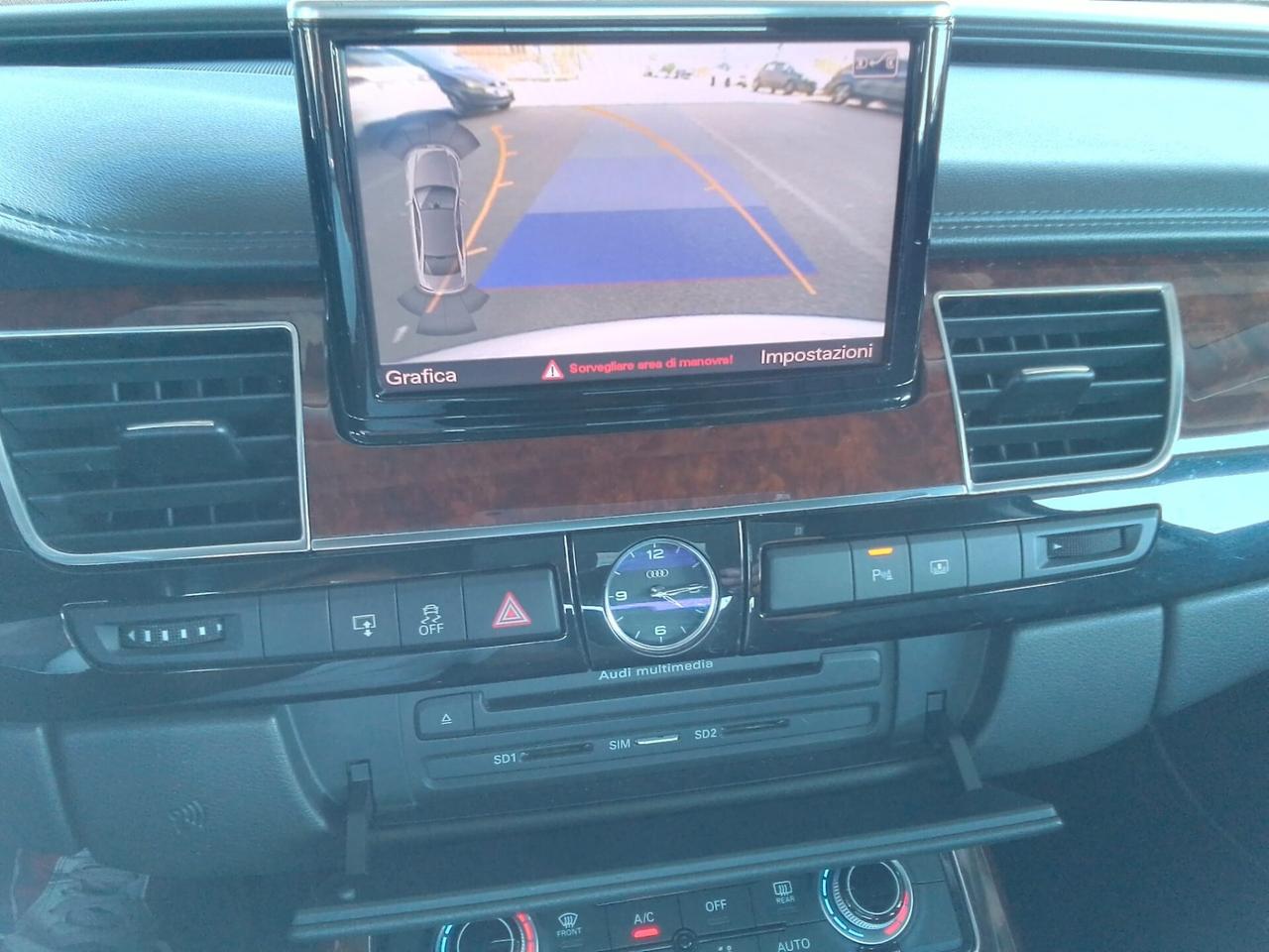 Audi A8 4.2 V8 FSI quattro tiptronic