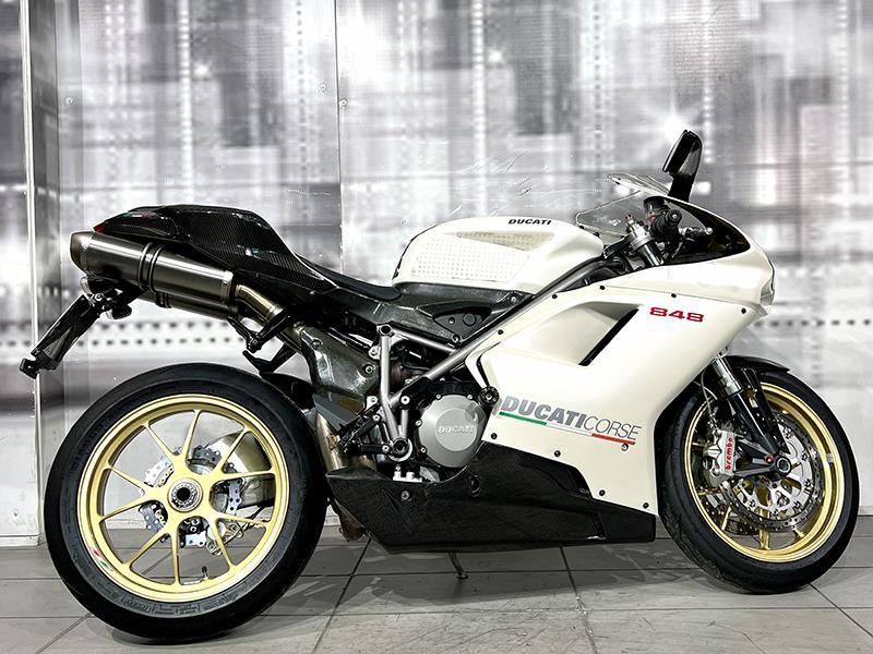 Ducati 848