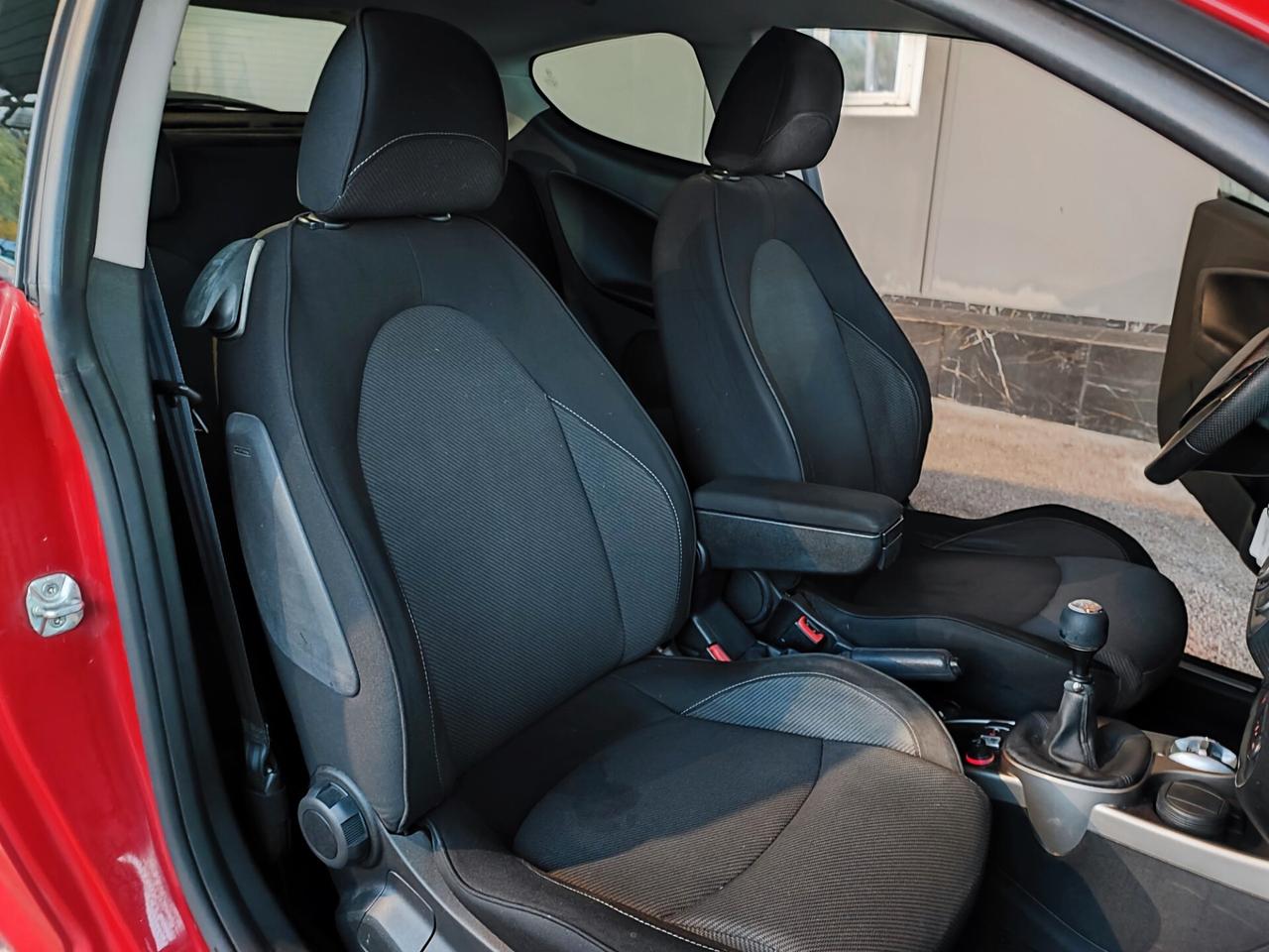 Alfa Romeo MiTo 1.3 JTDm-2 95 CV S&S Distinctive Sport Pack