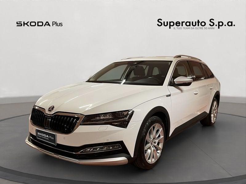 Skoda Superb 2.0 TDI 200 CV SCR DSG 4x4 Wagon Scout