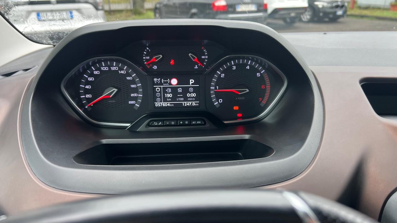 Peugeot Rifter Puretech 130 S&S EAT8 GT Standard