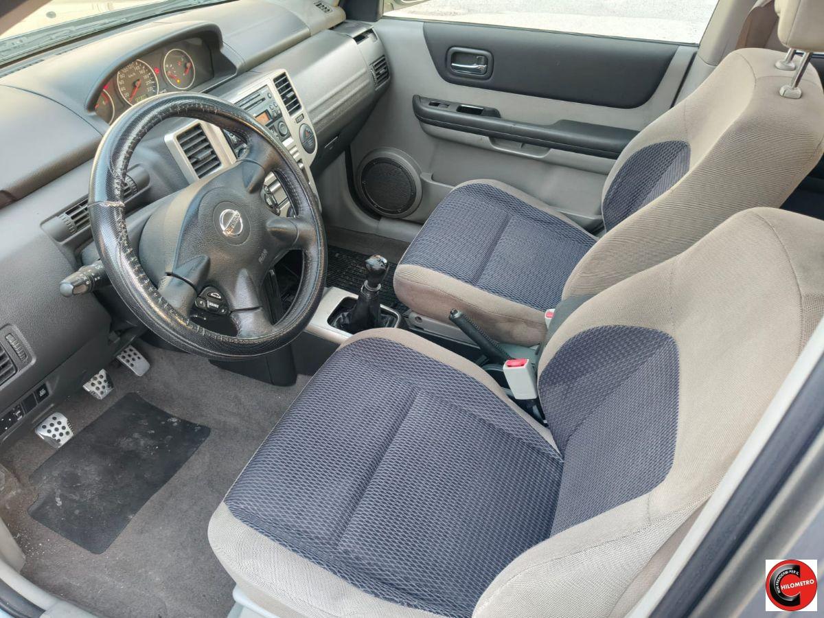 NISSAN - X-Trail - 2.2 dCi Elegance