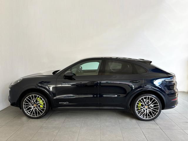 PORSCHE Cayenne Coupé 3.0 V6 E-Hybrid Platinum Edition