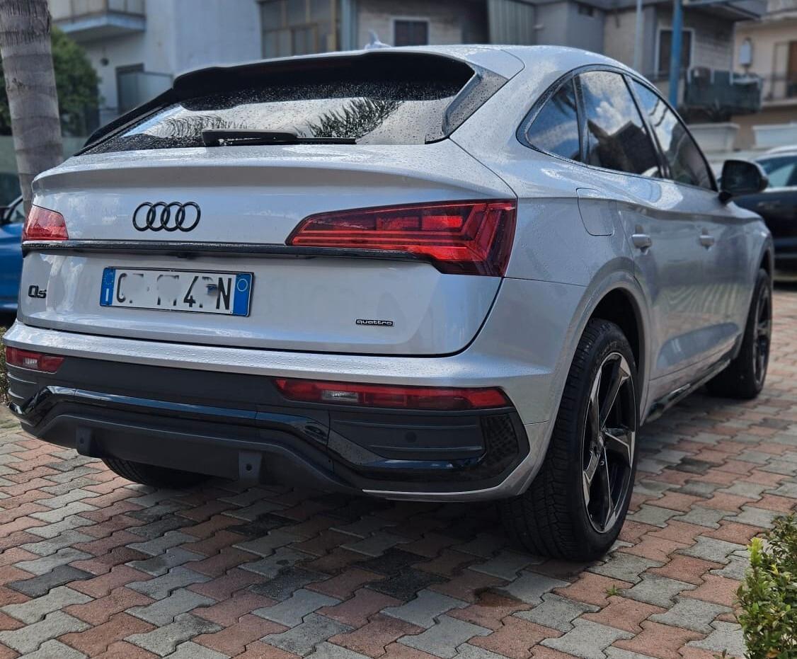 Audi Q5 40 SpB 2.0 tdi 204CV quattro S-tronic S Line Tetto