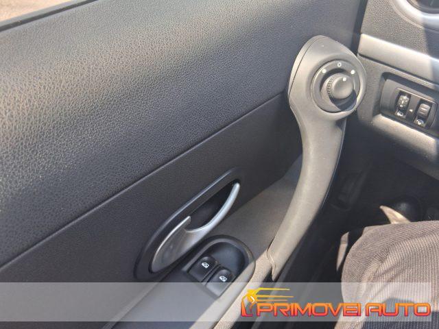 RENAULT Clio 1.2 16V 5 porte Dynamique